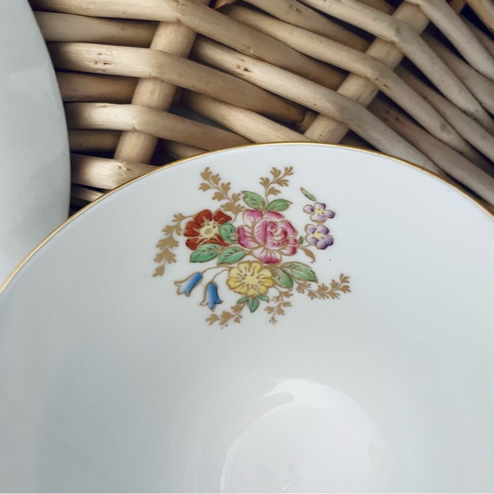 Spode “Regent” Vintage blue and gold hand painted floral teacup and saucer set - Picture 12 of 14